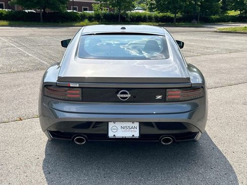 New 2025 Nissan Z Performance w/ Floor Mat Package RWD image 6