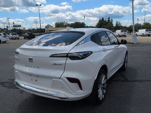 Used 2024 Buick Envista Avenir FWD image 7