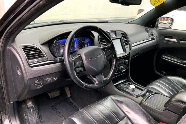 Used 2019 Chrysler 300 S RWD image 13