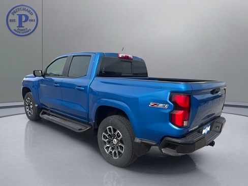 Used 2023 Chevrolet Colorado Z71 w/ Z71 Convenience Package 2 AWD/4WD image 5