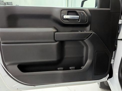 Used 2024 GMC Sierra 2500 Pro w/ Convenience Package AWD/4WD image 18