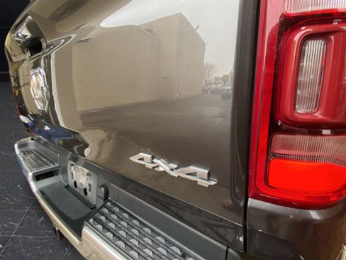 Used 2020 RAM 1500 Laramie AWD/4WD image 31
