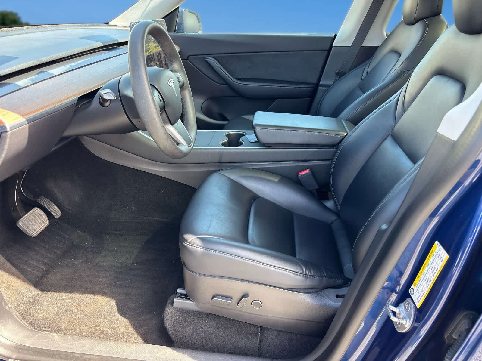 Used 2021 Tesla Model Y Long Range AWD/4WD image 9