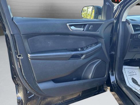 Used 2015 Ford Edge SEL image 10