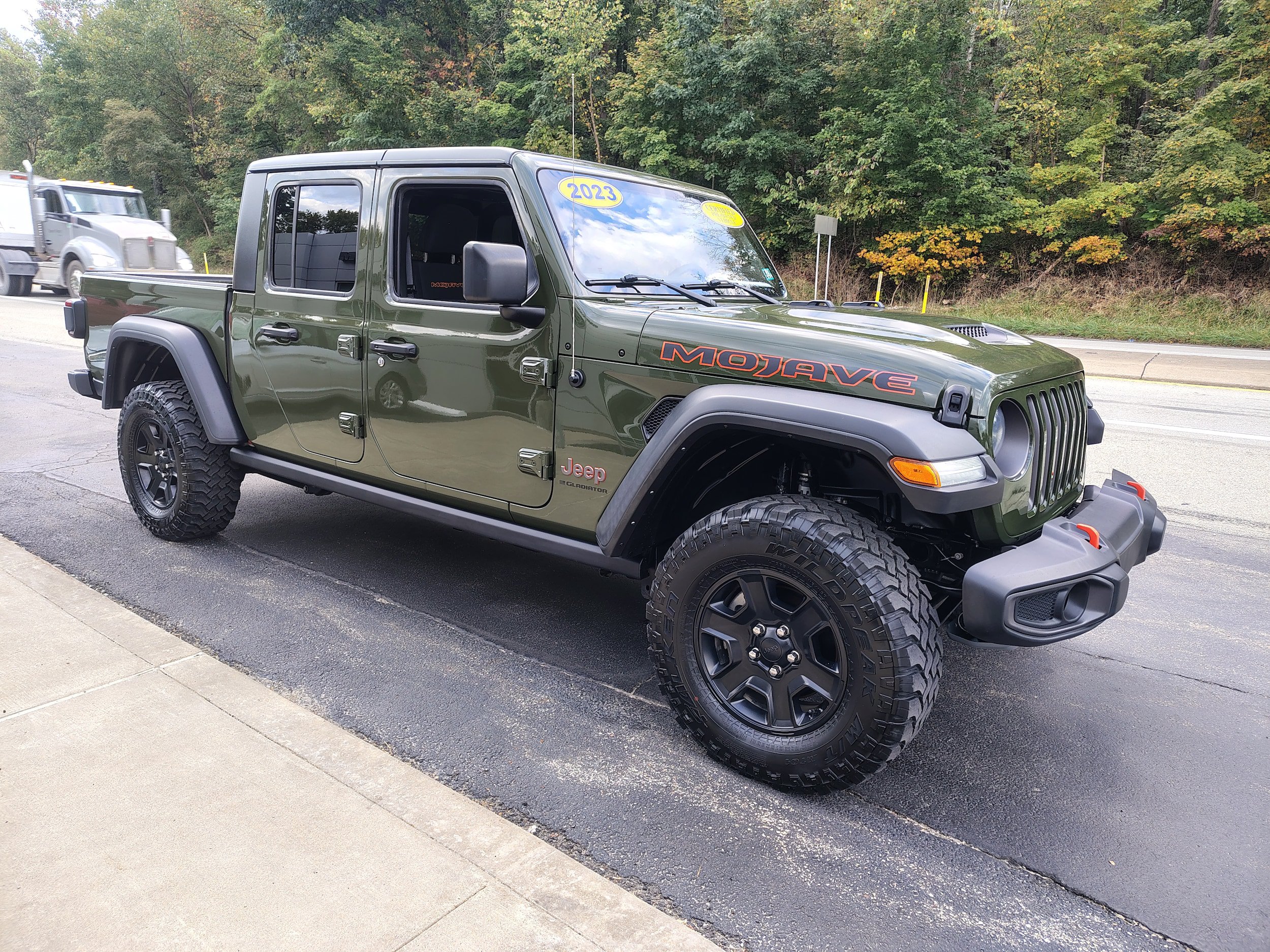 Certified 2023 Jeep Gladiator Mojave w/ LED Lighting Group AWD/4WD image 4