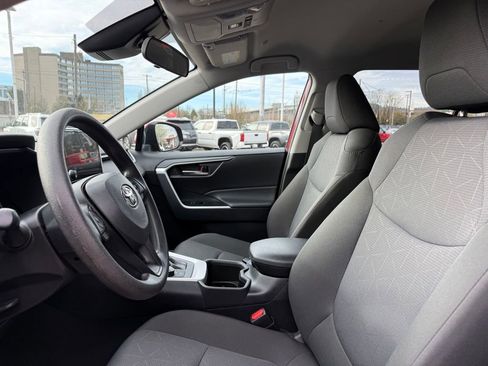 Certified 2025 Toyota RAV4 XLE image 15