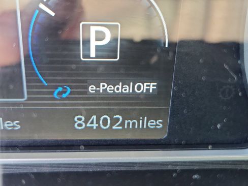 Used 2025 Nissan Leaf S FWD image 23