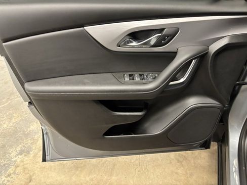 Used 2025 Chevrolet Blazer LT w/ Driver Confidence Package image 17