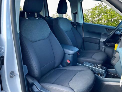 New 2025 Ford Maverick XL w/ Equipment Group 101A image 8