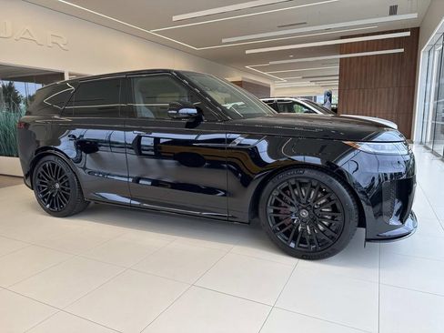 Used 2025 Land Rover Range Rover Sport SV Edition Two AWD/4WD image 8