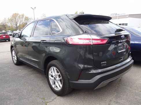 Used 2024 Ford Edge SEL image 5