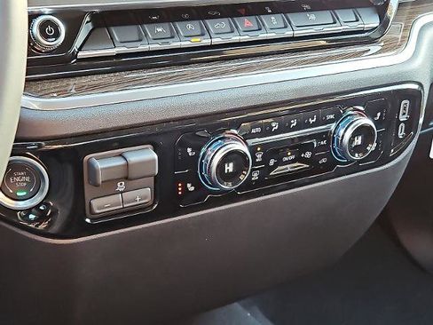 New 2026 GMC Sierra 1500 Elevation image 13