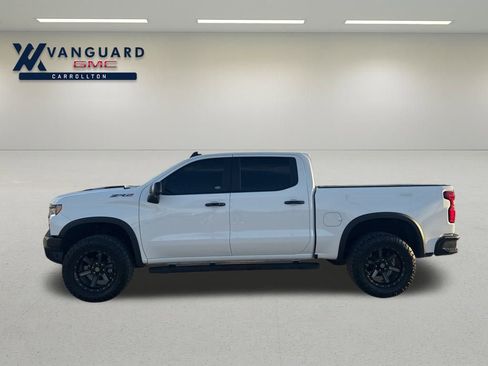 Used 2025 Chevrolet Silverado 1500 ZR2 w/ Technology Package image 4
