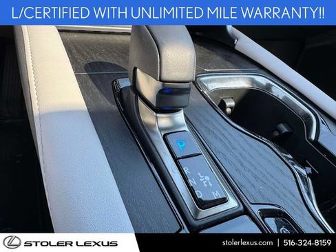 Used 2025 Lexus RX 350 Premium w/ Accessory Package AWD/4WD image 32