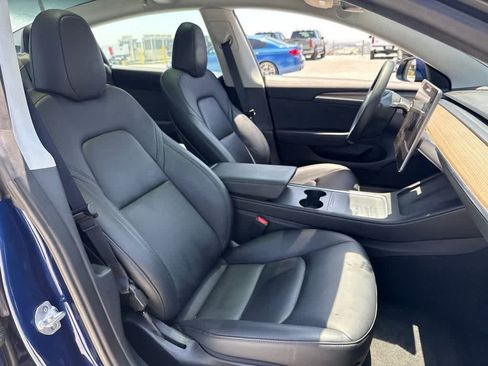 Used 2023 Tesla Model 3 Standard Range RWD image 10