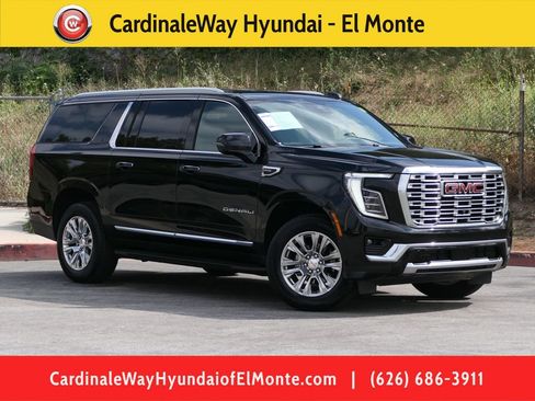 Used 2025 GMC Yukon XL Denali AWD/4WD image 1