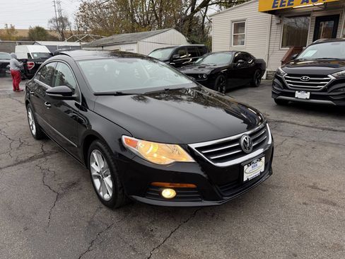 Used 2010 Volkswagen CC Luxury image 2