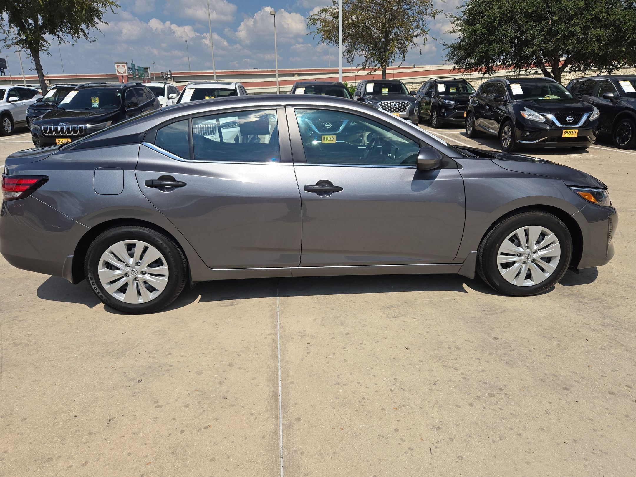 Certified 2025 Nissan Sentra S FWD image 2