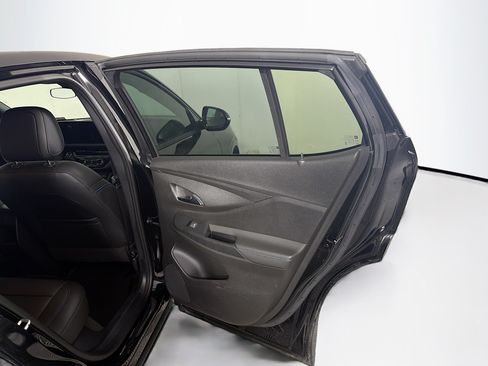 Used 2025 Buick Envista Sport Touring FWD image 28
