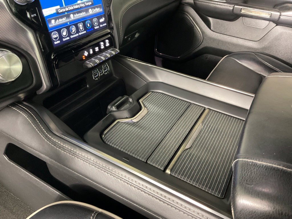 Used 2021 RAM 1500 Limited w/ Body Color Bumper Group AWD/4WD image 18