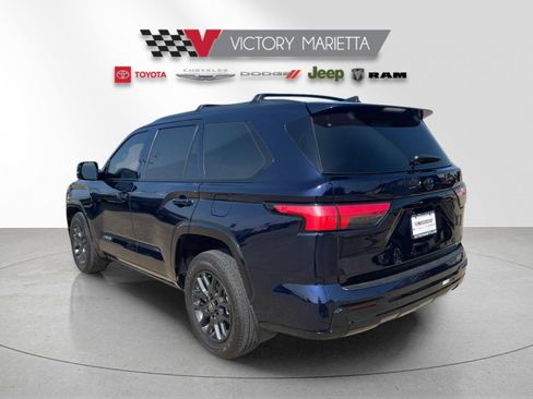 Used 2026 Toyota Sequoia Platinum AWD/4WD image 3