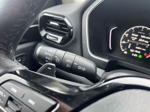 Used 2025 Honda Pilot Touring image 18