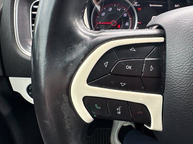 Used 2017 Dodge Charger SE RWD image 11
