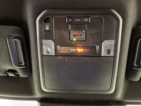 Used 2025 Toyota 4Runner SR5 image 29