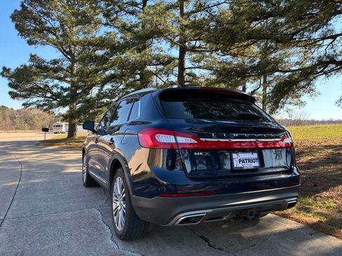 Used 2018 Lincoln MKX Reserve image 10
