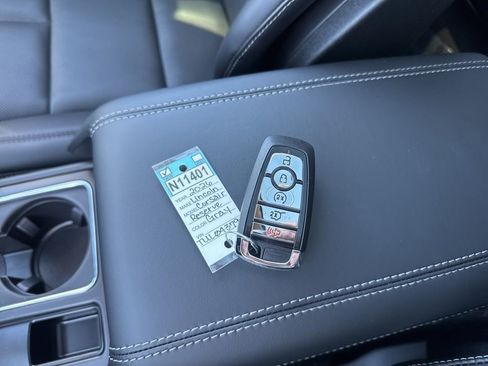 New 2026 Lincoln Corsair Reserve w/ Jet Appearance Package image 20