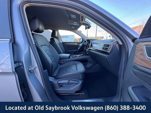 Certified 2024 Volkswagen Atlas SE image 27