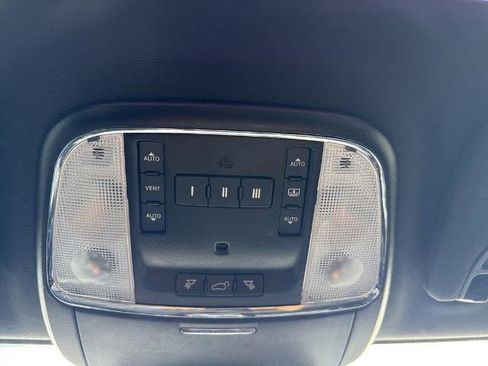 Used 2019 Jeep Grand Cherokee Limited X image 20