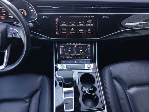 Used 2022 Audi Q7 3.0T Premium Plus AWD/4WD image 3