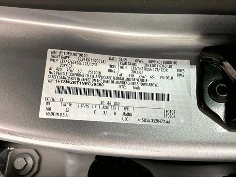 Used 2022 Ford F250 Lariat w/ Black Appearance Package AWD/4WD image 42