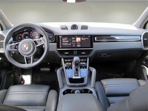 Used 2019 Porsche Cayenne AWD/4WD image 21