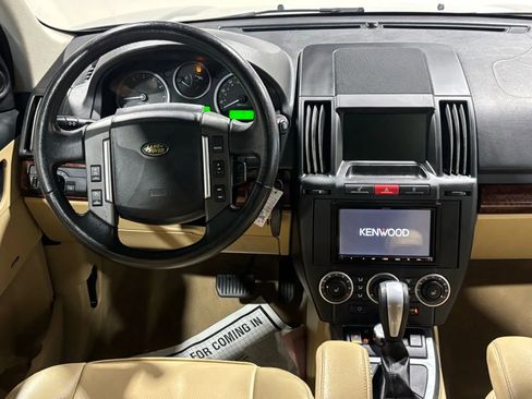 Used 2008 Land Rover LR2 HSE AWD/4WD image 12