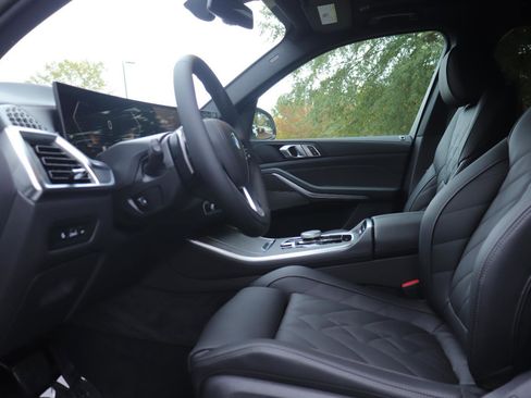 New 2026 BMW X5 sDrive40i w/ Premium Package image 12
