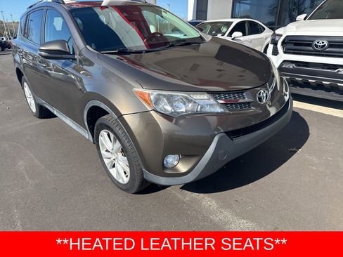 Used 2014 Toyota RAV4 Limited w/ Technology Package image 4