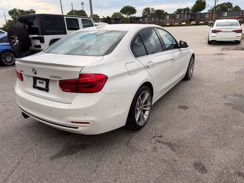 Used 2018 BMW 330i xDrive Sedan w/ Executive Package AWD/4WD image 5