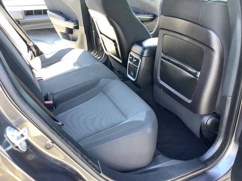 Used 2019 Dodge Charger SXT w/ Travel & Safety Group RWD image 29