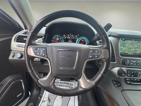 Used 2019 GMC Yukon Denali w/ Open Road Package image 11