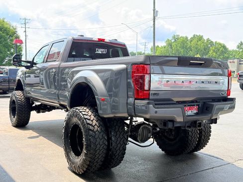 Used 2022 Ford F350 Platinum AWD/4WD image 5