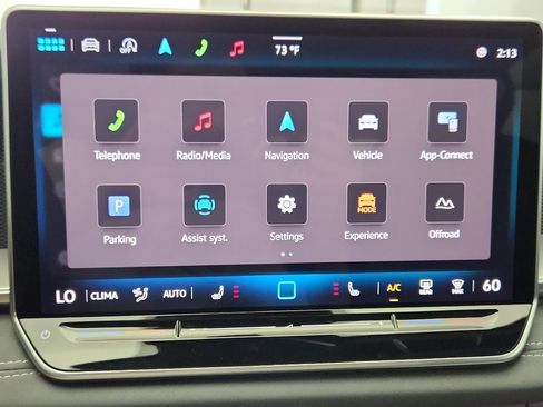 New 2025 Volkswagen Tiguan SE R-Line image 17