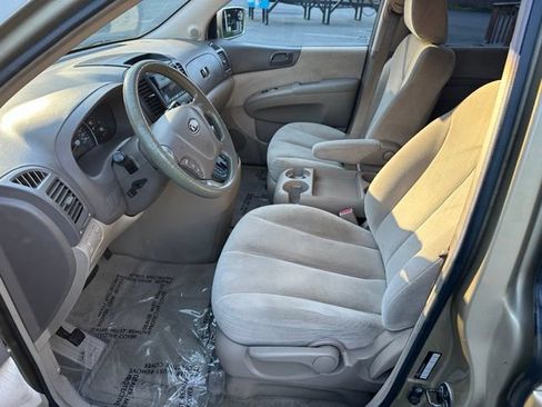 Used 2006 Kia Sedona LX FWD image 9