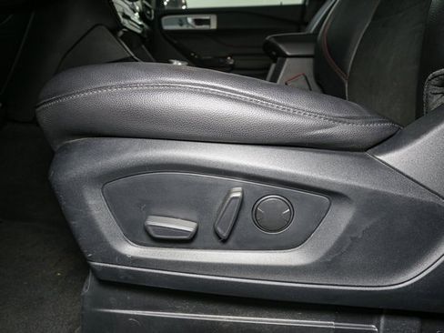 Used 2023 Ford Explorer ST-Line w/ Class IV Trailer Tow Package image 42