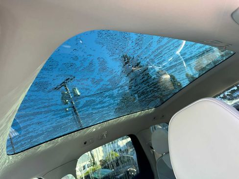 New 2025 Volvo EX90 Plus w/ Protection Package Premier image 24