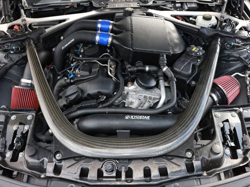 Used 2015 BMW M4 Convertible image 23