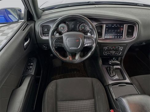 Used 2018 Dodge Charger GT w/ Blacktop Package image 22