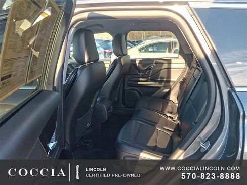 Certified 2022 Lincoln Corsair AWD w/ Equipment Group 101A image 10