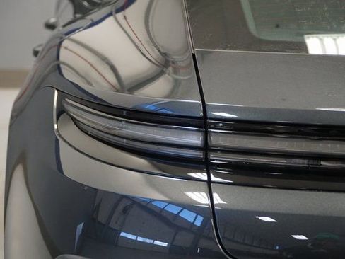 New 2026 Porsche Panamera 4 image 6